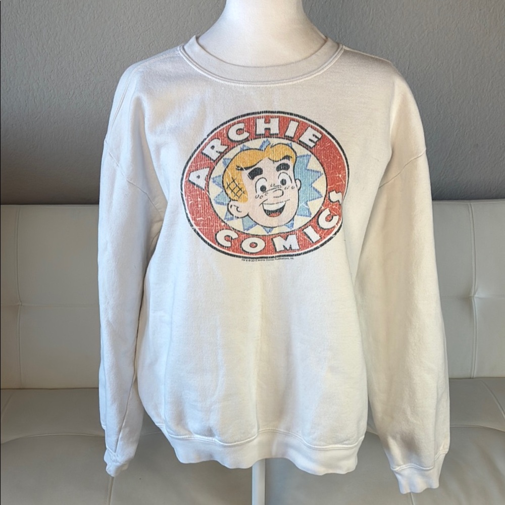 2010 Archie Comics Graphic White Pullover Sweatshirt - Archie Andrews